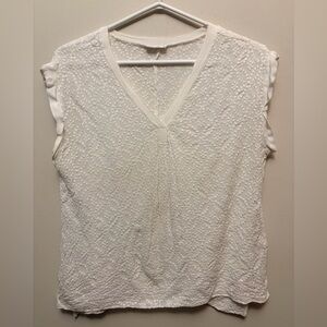 GENTLE FAWN Elegant Off-WhiteV-Neck Women's Top